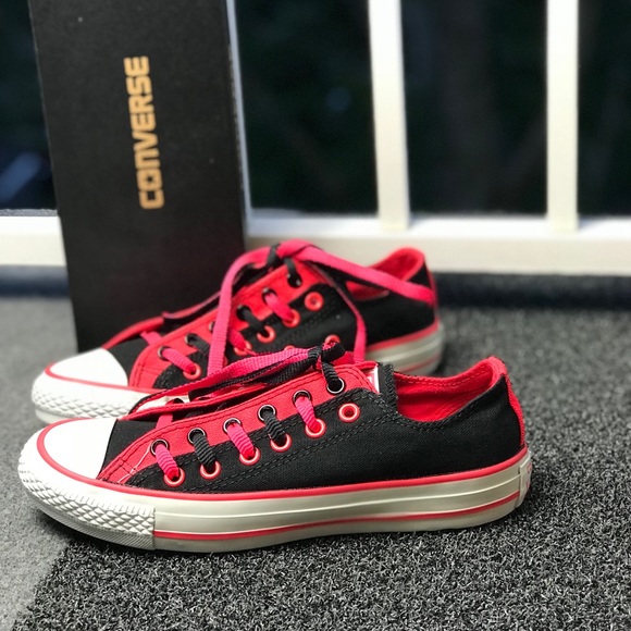 Converse Shoes - NWT Converse CT Lace Details Black/Diva W AUTHENTI